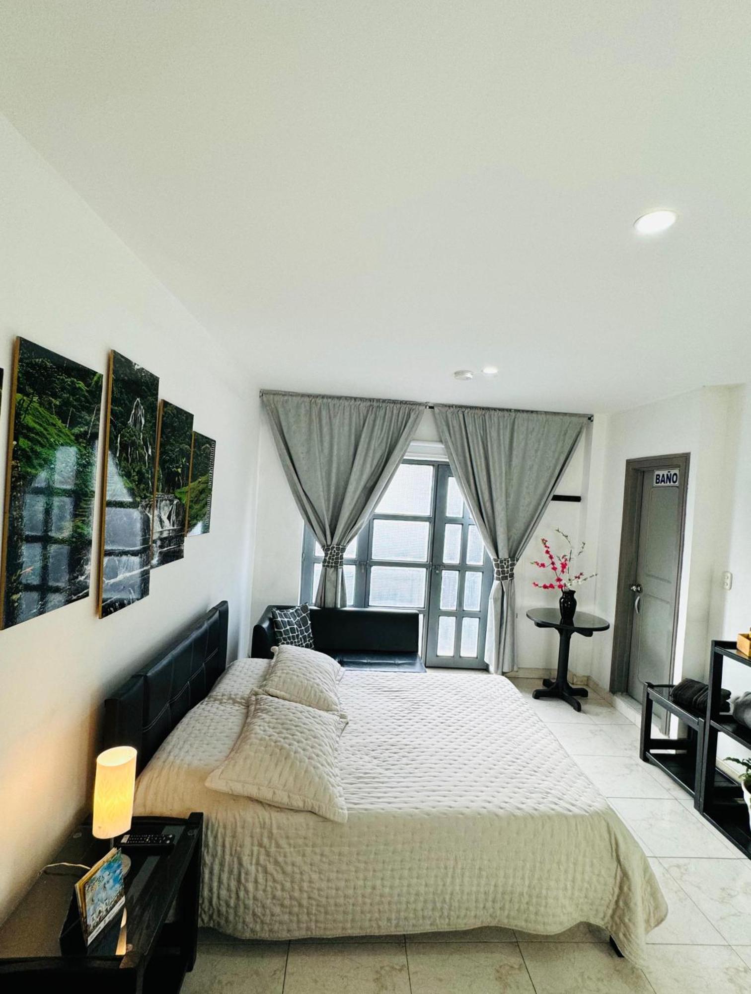 Hotel Fermin ซานตาโรซา เดกาบัล ภายนอก รูปภาพ